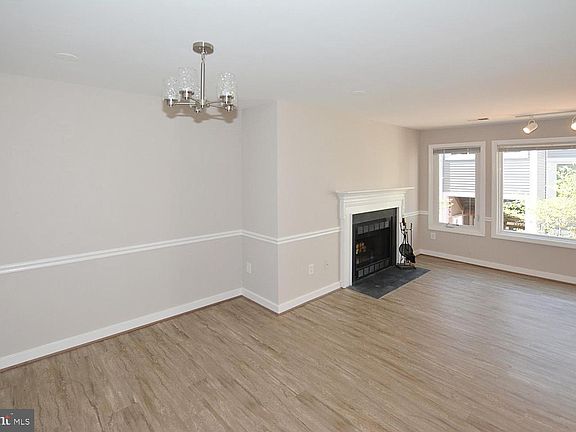 5th image of 5534 Lee Hwy #22