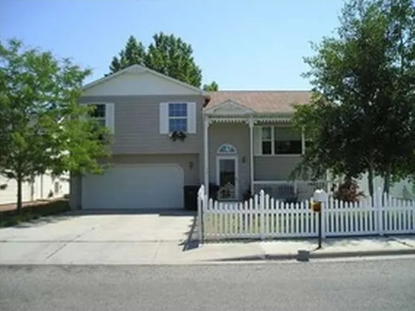 45 S 38th St W, Billings, MT 59102