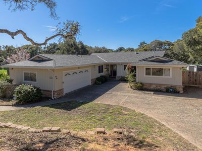 9390 Holly Oak Way, Salinas, CA, 93907