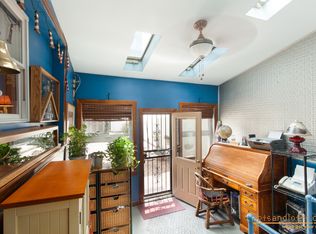 32 Devoe St, Brooklyn, NY 11211