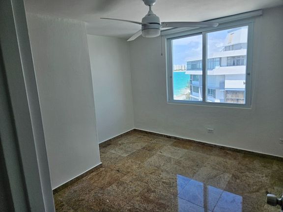 3rd image of 3613 Avenida Isla Verde