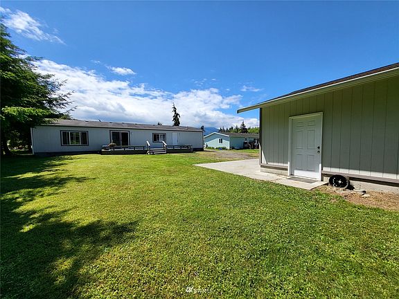 5th image of 2809 E Sunnybrook Mdws