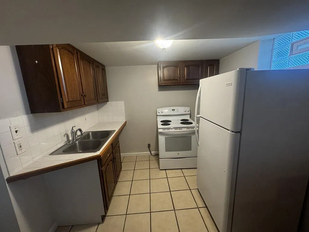 3973 Hemphill Way — Photo 2