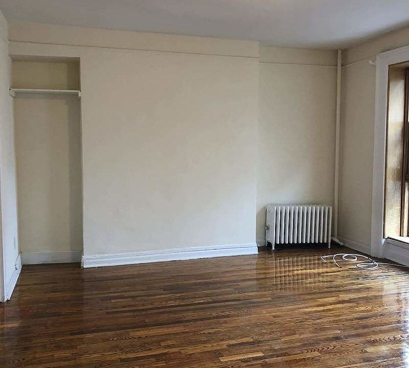 1st image of 623 W End Ave APT 4A