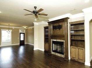 4007 SW Rhinestone Blvd, Bentonville, AR 72713