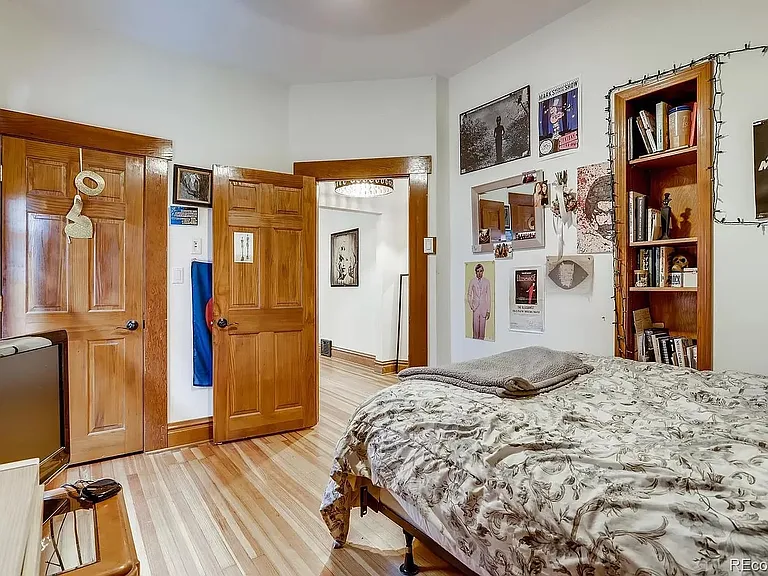 356 N Pearl St #A — Photo 8