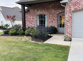 141 Shore View Dr, Madison, MS 39110