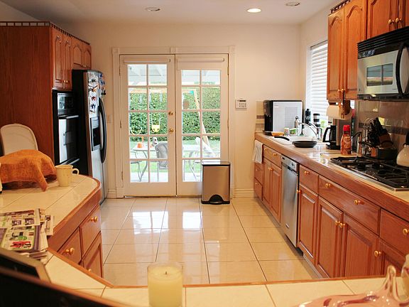 3rd image of 6251 Tunney Ave