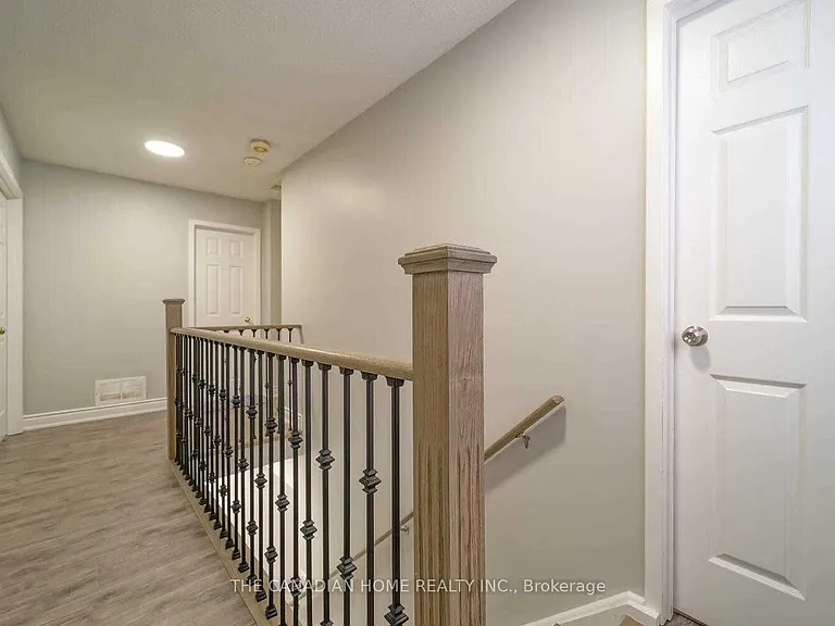 64 Somerset Dr — Photo 6