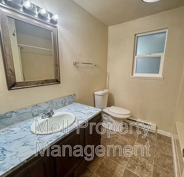 919 N Harding Pl #3 — Photo 7