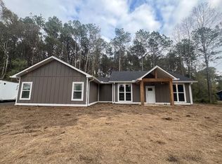 131 Old Highway 15 S, Ellisville, MS 39437