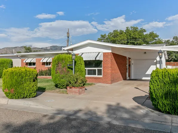820 Claudine St NE, Albuquerque, NM 87123