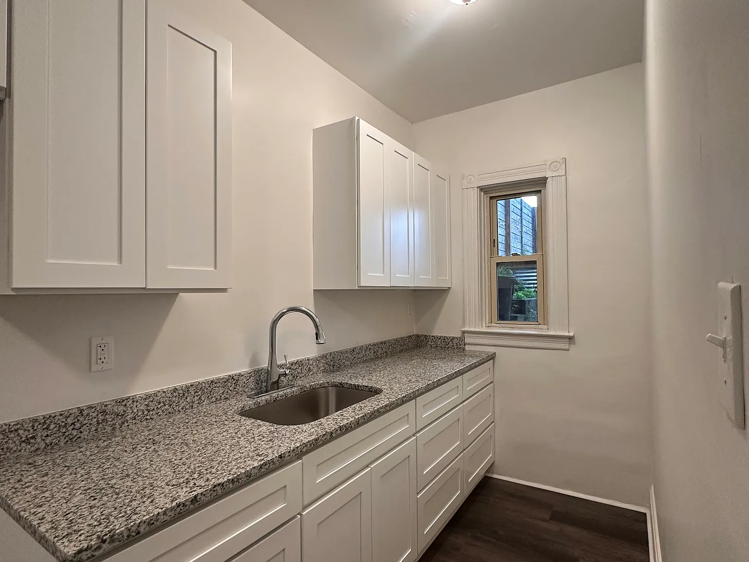 1 bed, 513 sqft, $1,200 — Photo 2