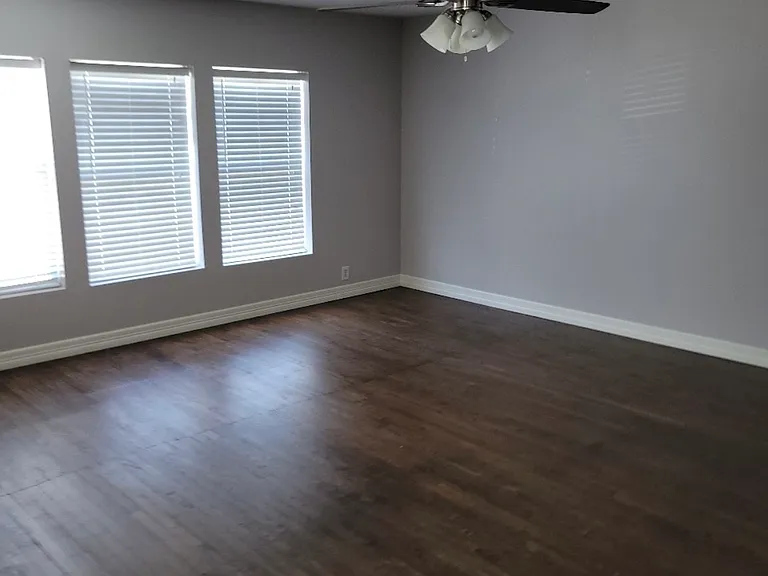 6918 Irvington Blvd #6918B — Photo 16