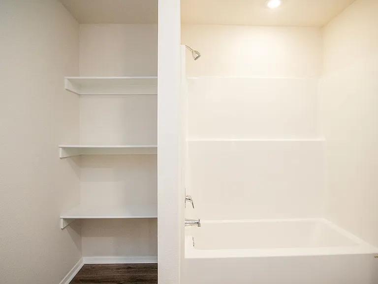 2720 Gorman St — Photo 16