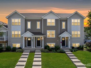 593 Spring Leaf Dr, Joliet, IL 60431