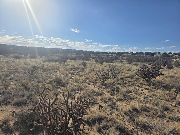 4th image of 6457 Galway Rd NE