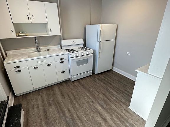 2nd image of 960-962 Pennsylvania Ave #1