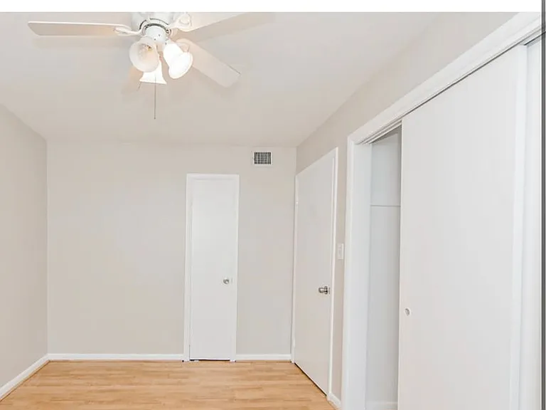 510 Brighton Way — Photo 13