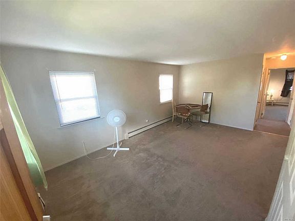 3rd image of 219-20 104th Ave Floor 1
