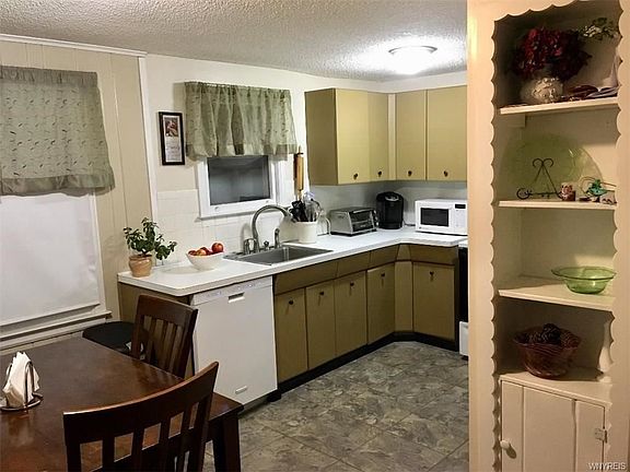 4th image of 1719 Parker Blvd