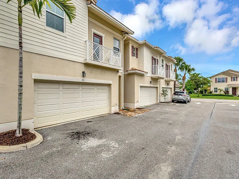 91 Palm Ln — Photo 5