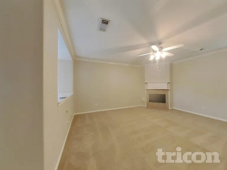 3135 Lavender Candle Dr — Photo 2