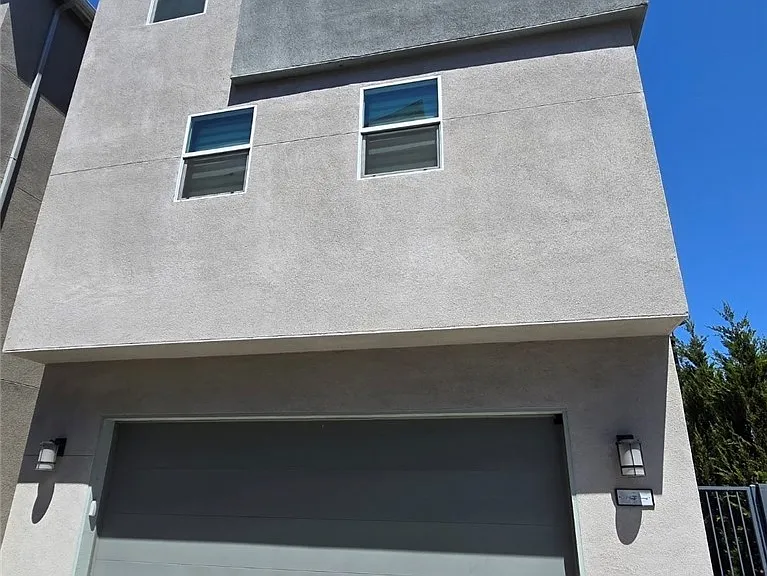250 N Standard Ave — Photo 31