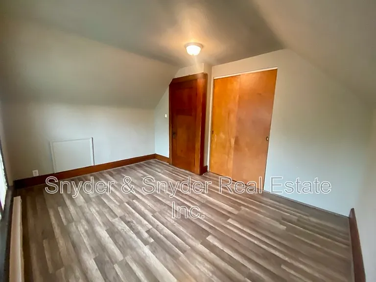 438 Crestwood Ave #3 — Photo 5