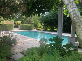 4 Cozzens Ln, Amagansett, NY 11930