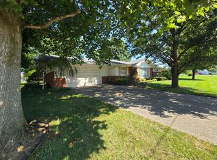 829 Ridge Ave, Rising Sun, IN 47040