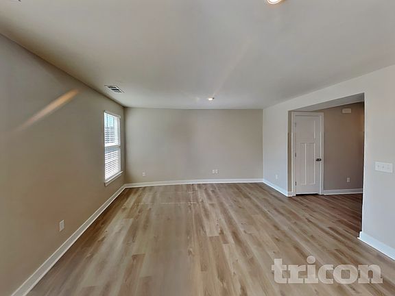 2nd image of 5120 Kensal Dr