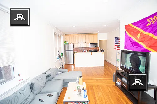 71 Thatcher St #201 Photo 1