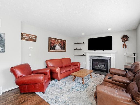 4th image of 12067 Brookway Dr