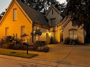 3033 Poplar Grove Ln, Germantown, TN 38139
