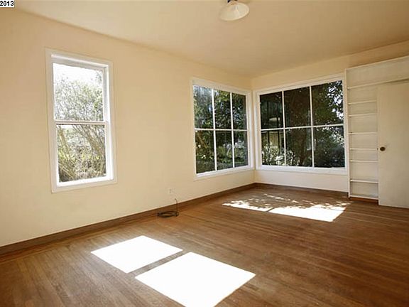 2nd image of 4225 Gregory St