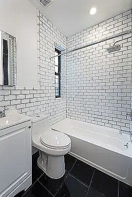 4th image of 808 Prospect Pl APT 1C