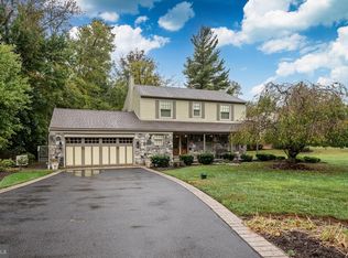 192 Cameron Dr, Holland, PA 18966