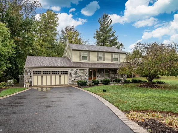 192 Cameron Dr, Holland, PA 18966