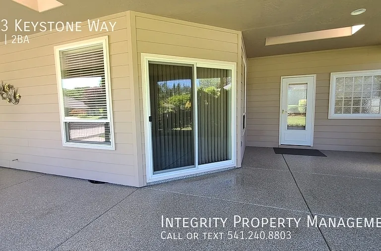 233 Keystone Way — Photo 6