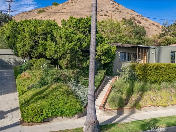 1011 W Mountain St, Glendale, CA 91202