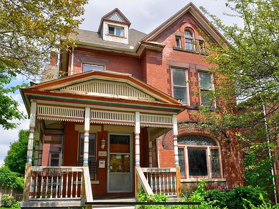 2nd image of 1032 Bryden Rd