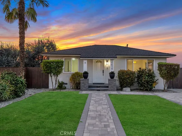 22529 Clarendon St, Woodland Hills, CA 91367