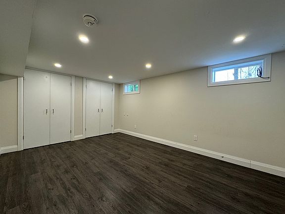 2nd image of 54 Cambridge Ave #2