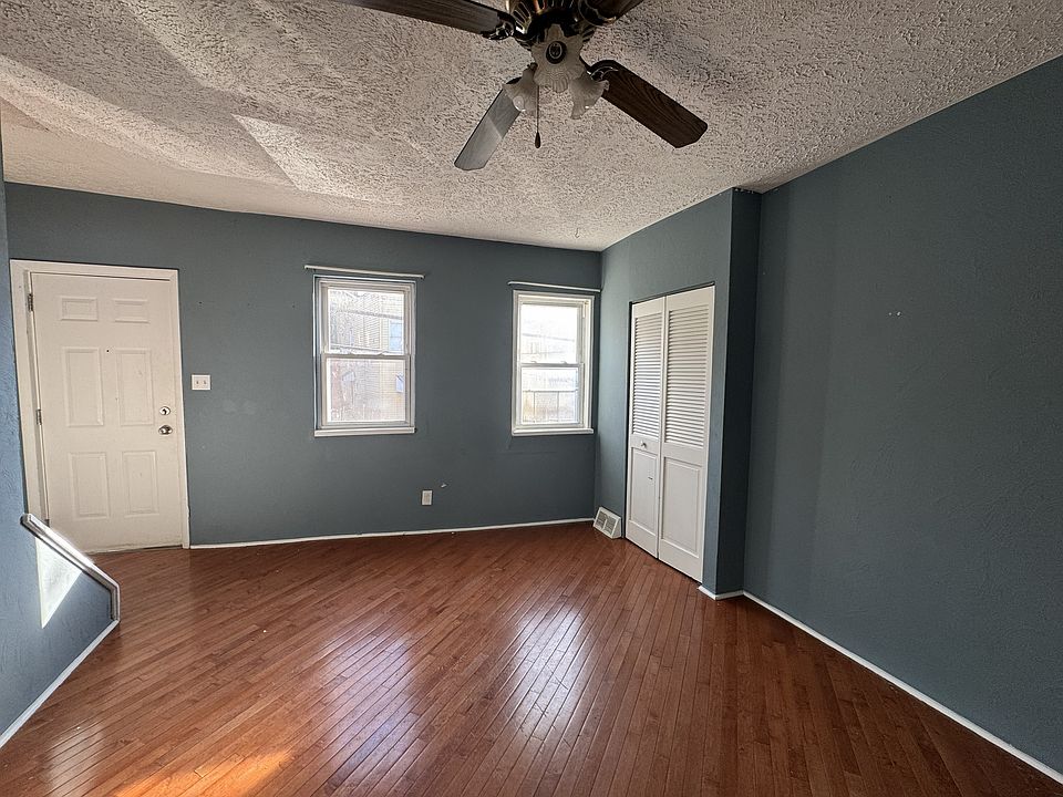 1st image of 513 52nd St #513