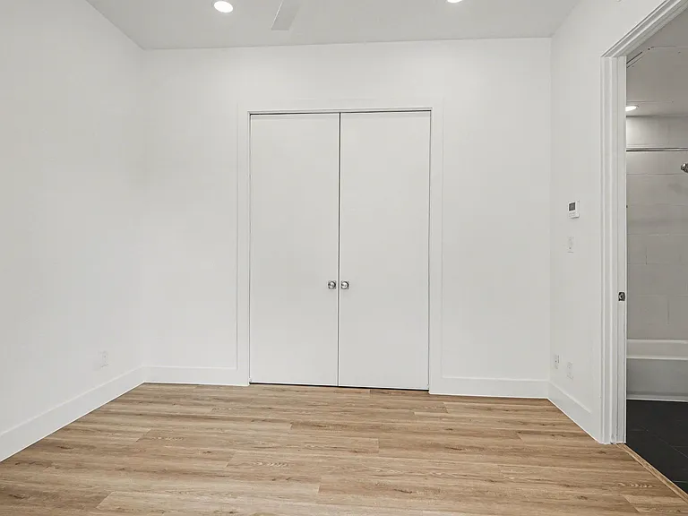 2217 N Fitzhugh Ave #301 — Photo 21