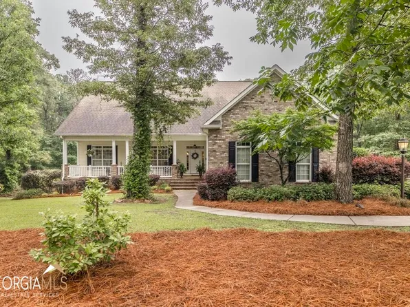 195 Majestic Oak Cir, Byron, GA 31008