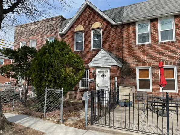 70-03 52nd Avenue, Maspeth, NY 11378