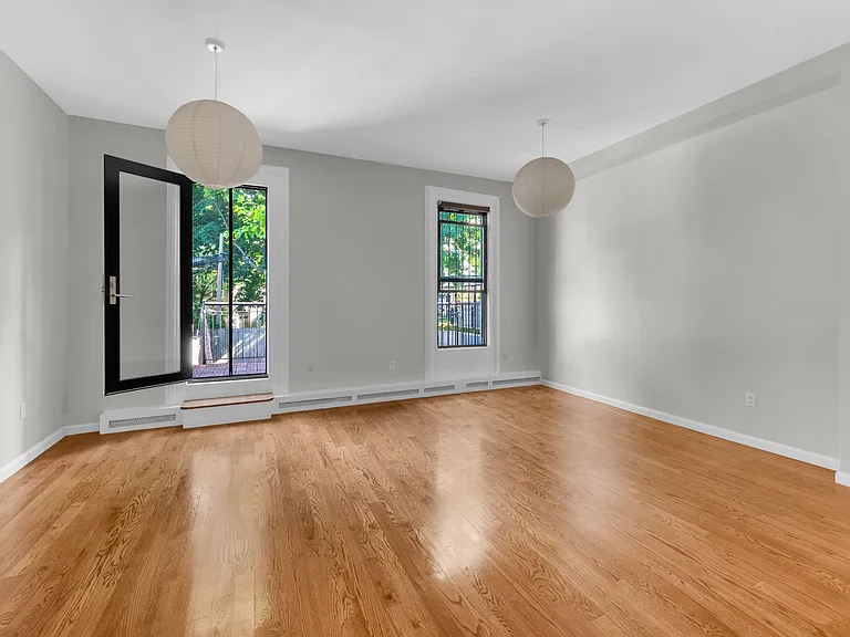 361 Gates Ave #1 — Photo 11
