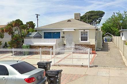 1st image of 6631 Farmdale Ave